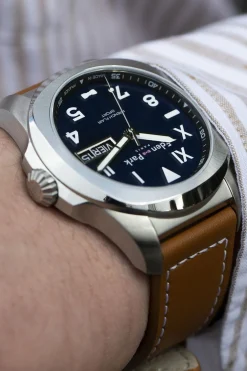 Montre A Quartz En Cuir Marron