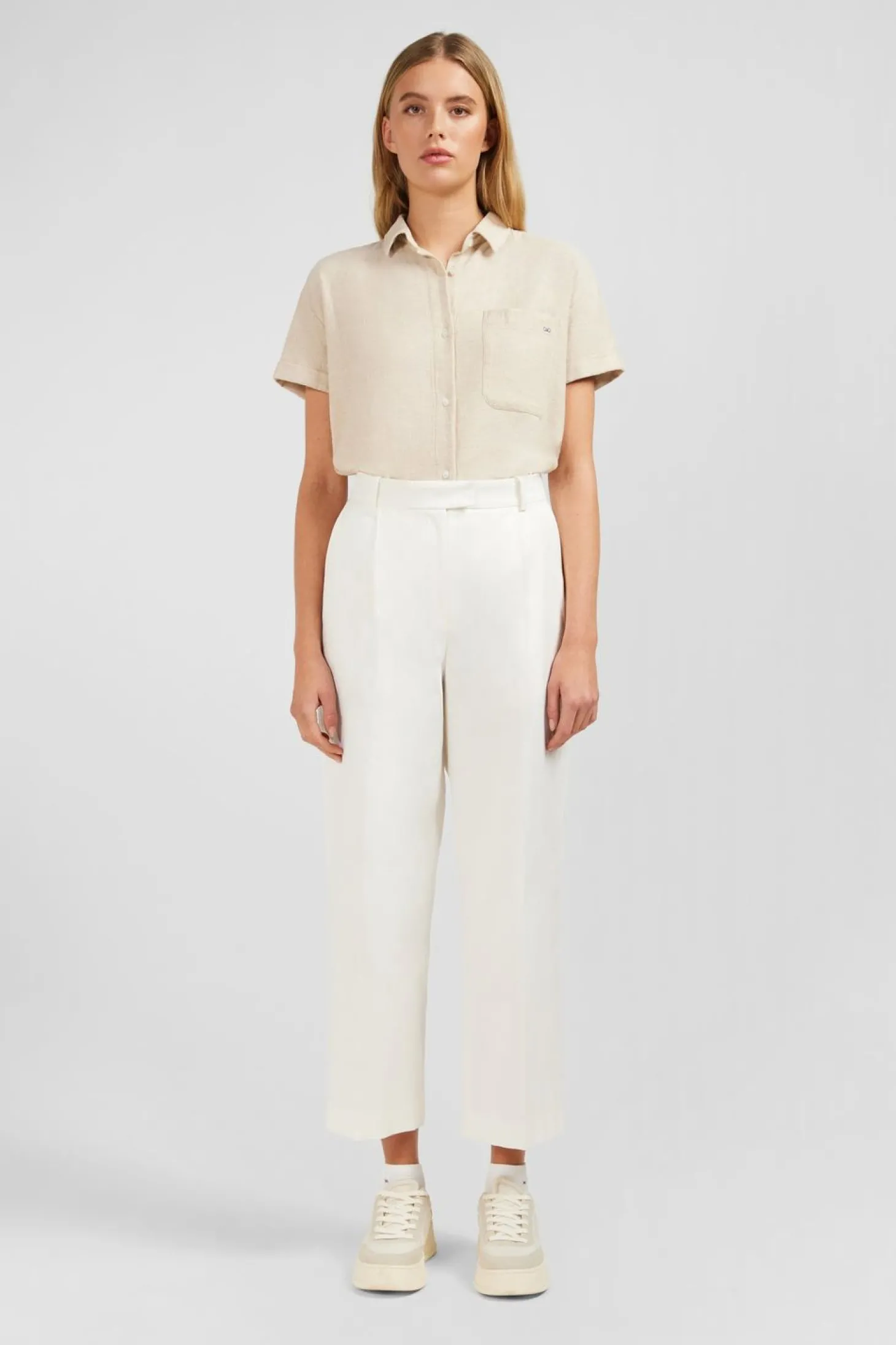 Pantalon Ecru A Jambes Larges Coupe Comfort