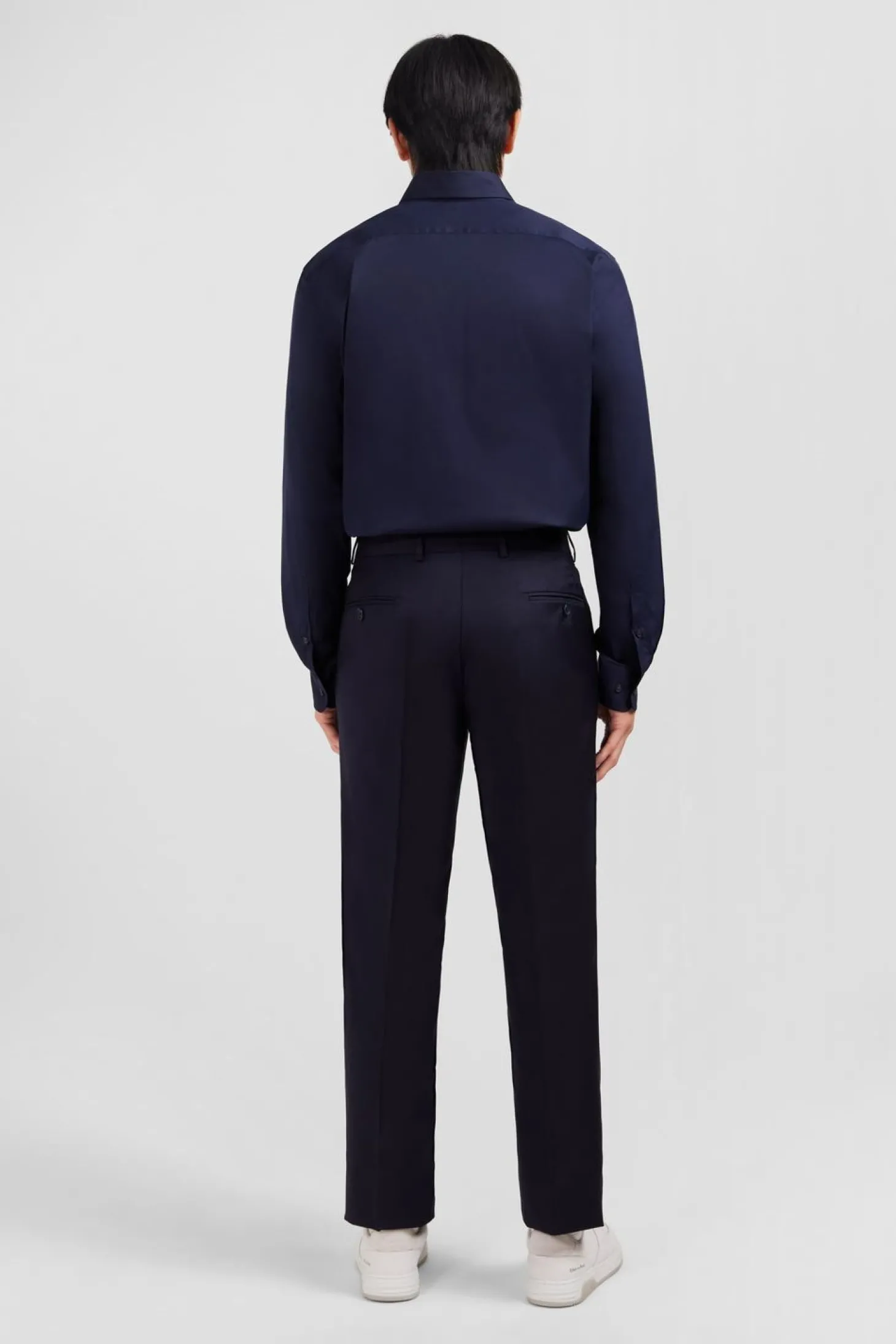 Pantalon Regular Bleu Fonce En Laine A Plis Casses