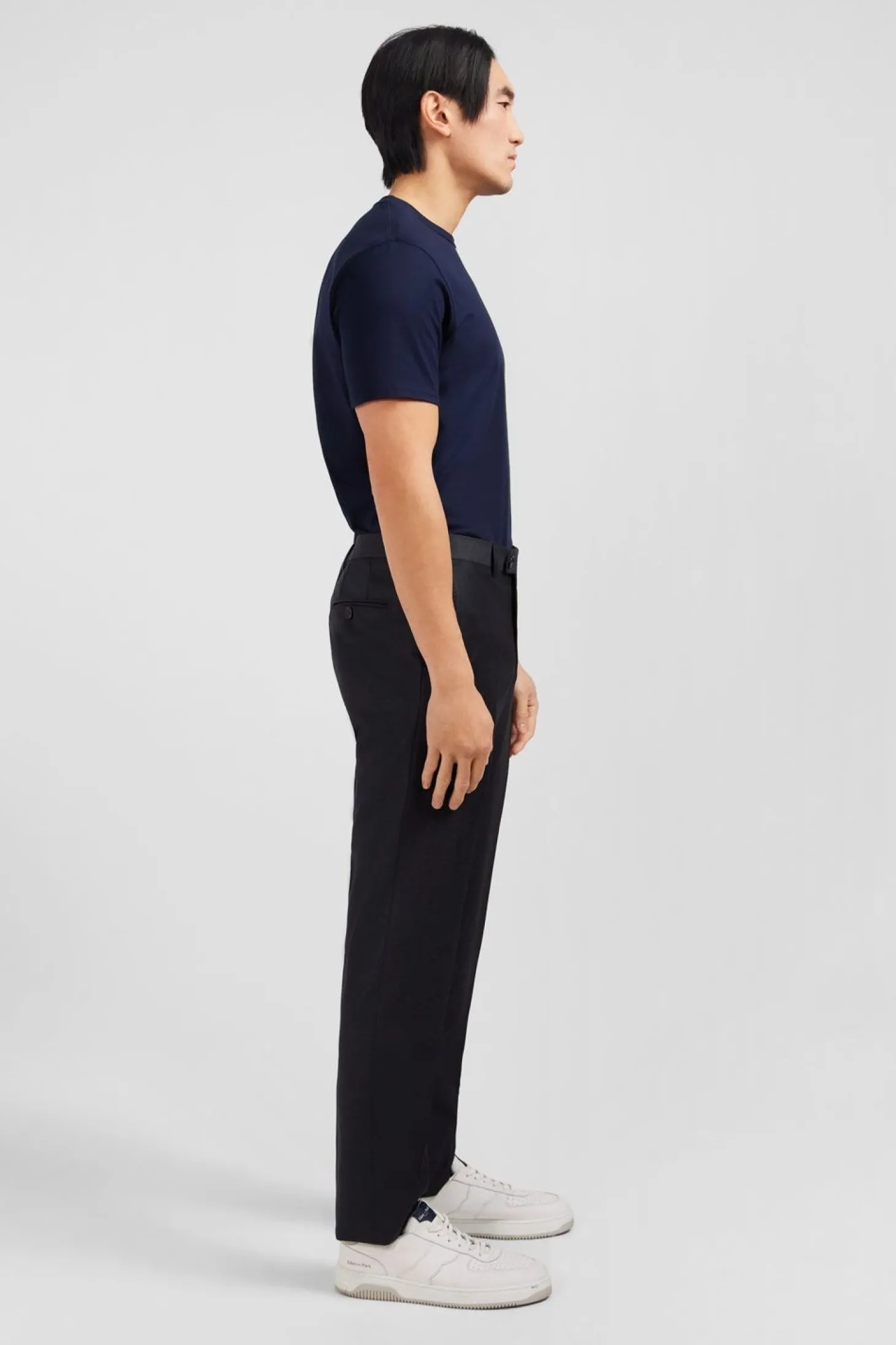 Pantalon Regular Gris Fonce En Laine A Plis Casses