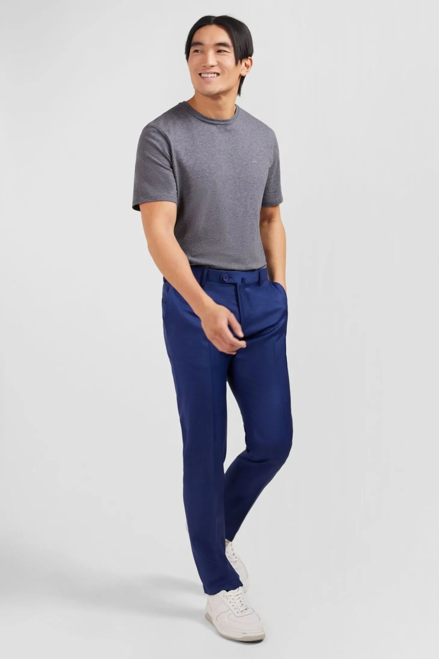 Pantalon Slim Bleu En Laine A Plis Casses