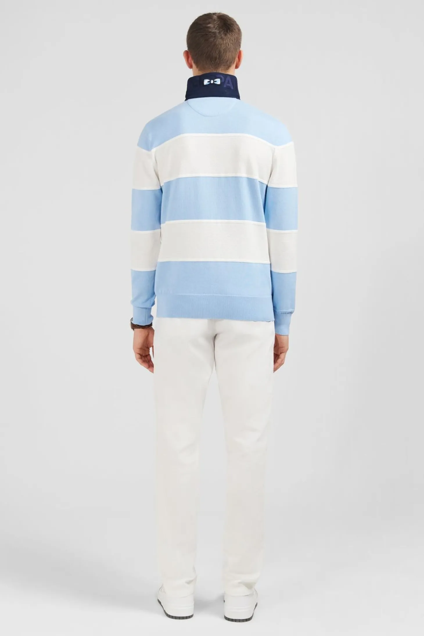 Pull Bleu A Rayures Jeu De Maille