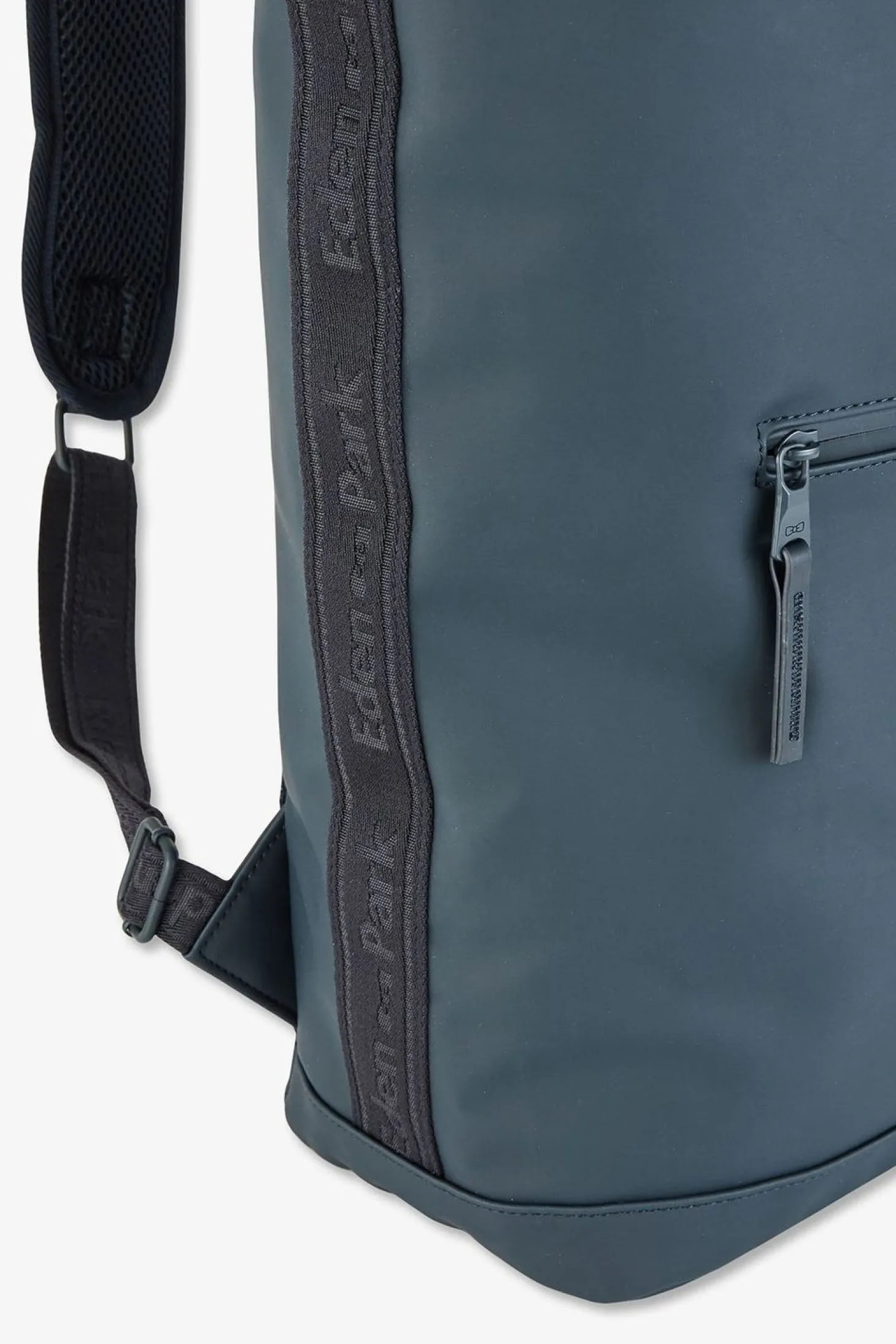 Sac À Dos En Gomme Bleu Fonce