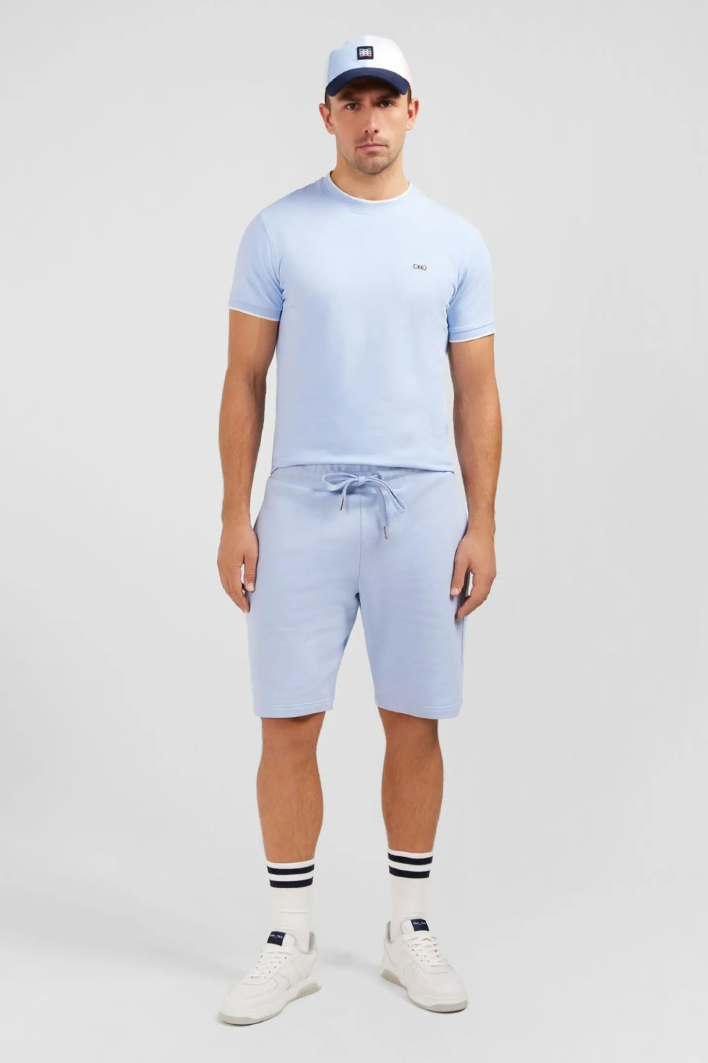 Short En Molleton Bleu Clair