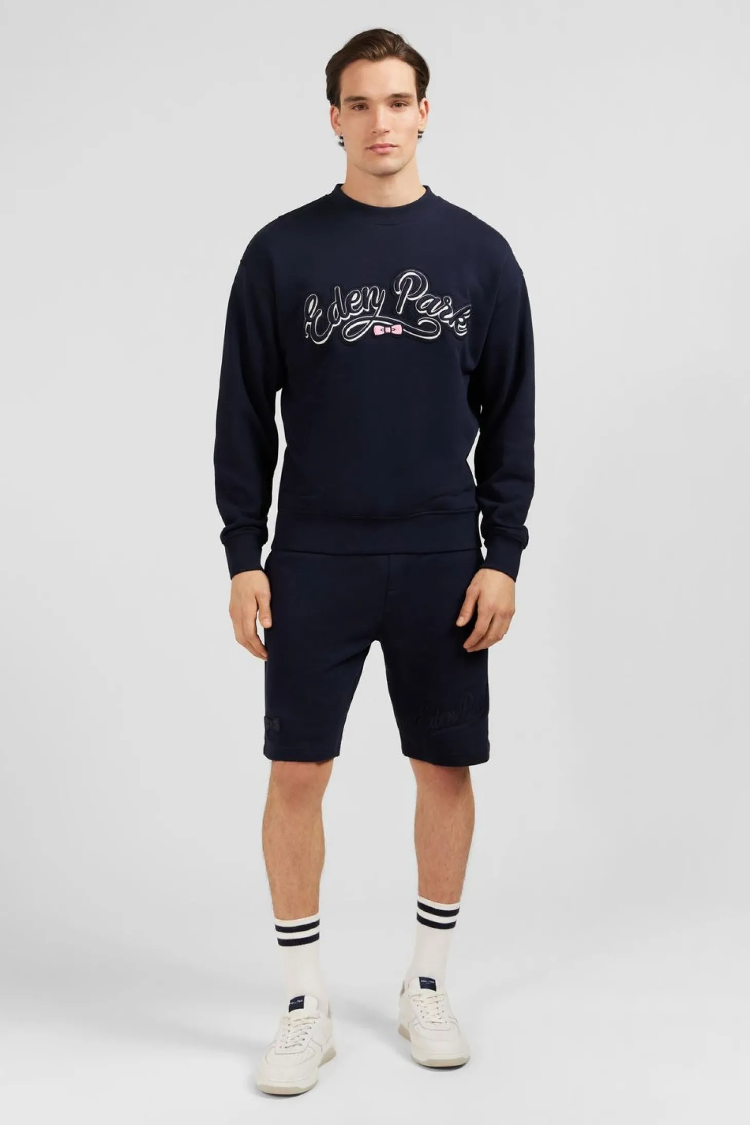 Sweat Bleu Marine A Broderie Eden Park